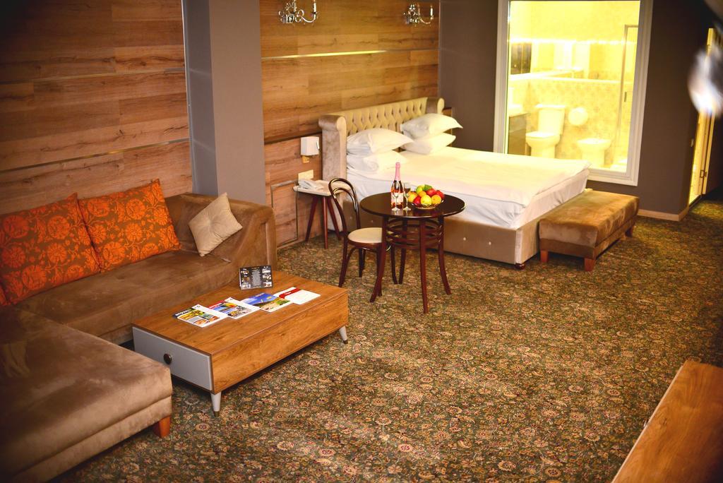 Sapar Standart Hotel Shymkent Bagian luar foto