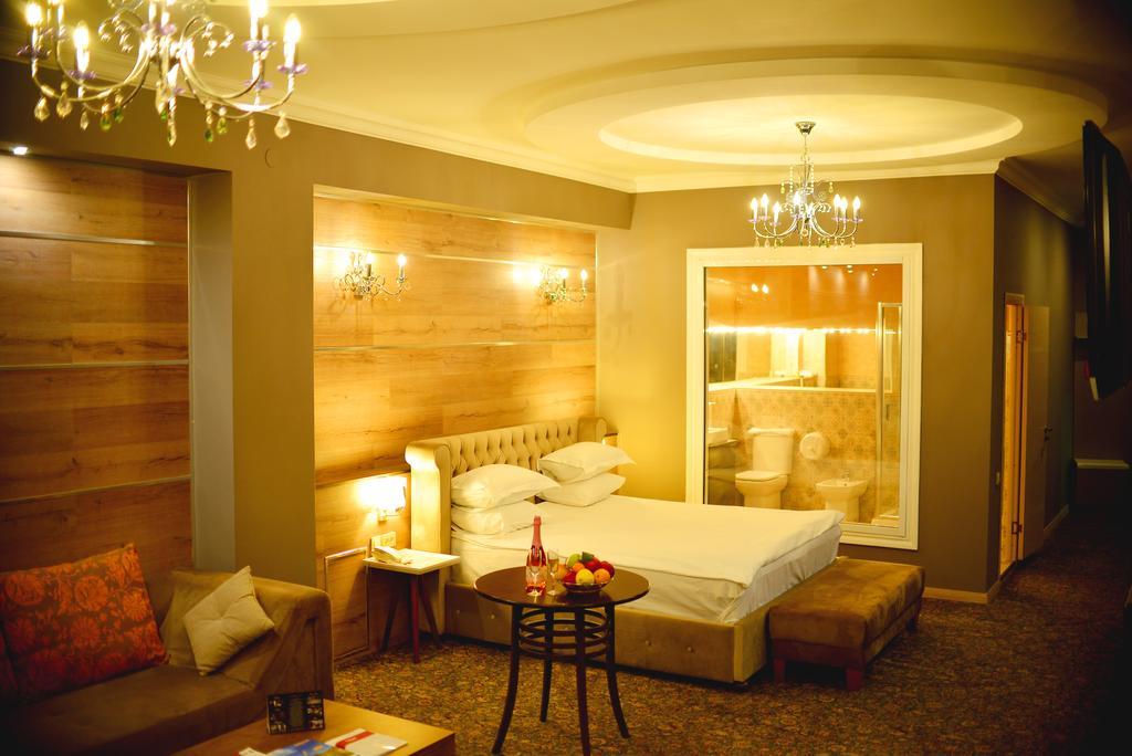 Sapar Standart Hotel Shymkent Bagian luar foto