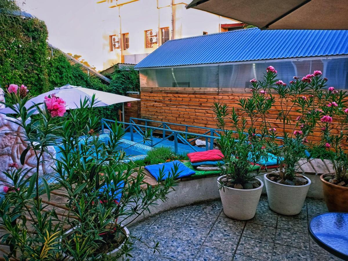 Sapar Standart Hotel Shymkent Bagian luar foto